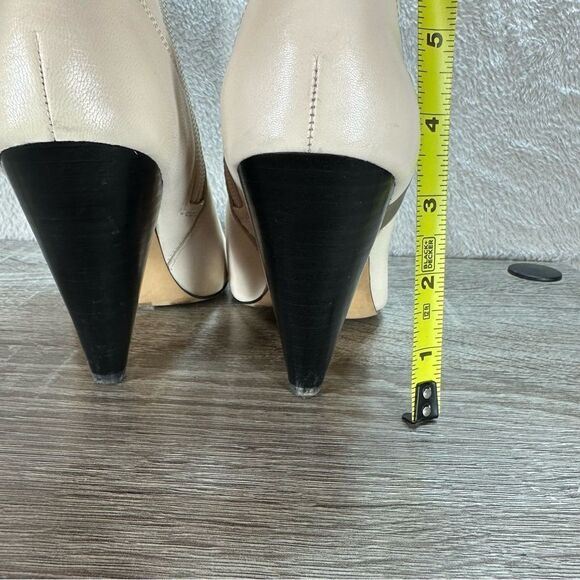 VINCE CAMUTO Ivory High Heeled Soft Leather Ankle Boots Western Women’s Size 7 - Picture 6 of 8